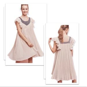 HD in Paris NWT Saunier RARE Cream Swing Dress